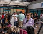 El efecto de la salida de Viva se sintió en marzo: cayó 15% el transporte de pasajeros domésticos. FOTO CARLOS VELÁSQUEZ