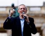 Navarro, de 74 años, dijo que siguen firmes con Petro, pero “con derecho al disenso”. Incluso, habló de su salud; afirmó estar regular, pero “con tendencia a mejorar”. FOTO Colprensa