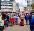 El Decreto 117 de 2026 establece nuevas reglas para vendedores informales, con restricciones en el uso de gas y manipulación de alimentos en calles de Bogotá. FOTO: Instituto para la Economía Social
