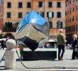 Esta es una de las obras de Vélez en Lucca, Italia. FOTO Gustavo Vélez
