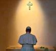 El papa León XIV durante su visita a la tumba de su predecesor Francisco, quien falleció el pasado 21 de abril. FOTO Vatican News