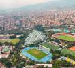 Esta es una imagen panorámica en la que además de la pista del estadio de atletismo se ven otros escenarios como los coliseos de las disciplinas olímpicas y el estadio Atanasio Giardot. FOTO CORTESÍA ALCALDÍA