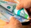 La prima de mitad de año es una herramienta para sanear las finanzas personales, como pagar deudas o ahorrar e invertir. FOTO: GETTY