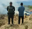 El fuego era utilizado para preparar un terreno destinado al cultivo de arroz en zona rural. FOTO: Policía Metropolitana de Neiva.