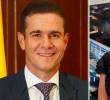 Carlos Alberto Cuenca será el presidente de la Comisión durante 2026-2027. A la derecha está Katherine Pulecio, la elegida para ser secretaria de la Comisión. FOTO: REDES SOCIALES.