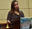 María Claudia Tarazona, viuda del senador, le pidió en la conmemoración de la muerte de Turbay al gobierno de De la Espriella abrir una “comisión de la verdad” para esclarecer los hechos del magnicidio. Foto: Colprensa