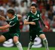 Jorge Carrascal (izquierda), el único jugador colombiano que estará presente en la final de la Copa Libertadores-2025. FOTO: AFP
