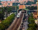 Entre las iniciativas que se destacan en el departamento de Antioquia la más importante tiene que ver con el Metro de Medellín, que sirve al área metropolitana, y específicamente con la futura línea de la carrera 80, en el occidente de la ciudad. FOTO Camilo Suárez