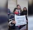 El presidente de la Cámara, Julián López Tenorio, se presentó amordazado y atado en señal de protesta luego de ser suspendido por el Partido de la U. FOTO: Cortesía.