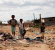 Los niños representan más de la mitad de la población afectada por la pobreza aguda, caracterizada por privaciones simultáneas en alimentación, educación y servicios básicos. FOTO CORTESÍA ABACO