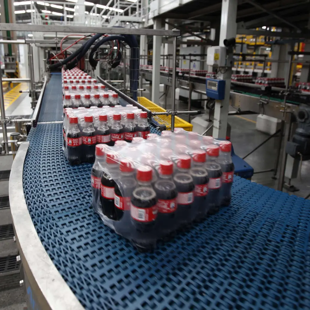 Sin orden ejecutiva y al parecer, mediante un diálogo con la empresa, el presidente Donald Trump habría logrado que la multinacional de bebidas cambie uno de sus ingredientes. Foto: Manuel Saldarriaga Quintero