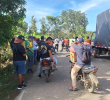 El bloqueo entre San Juan de Urabá y Montería que, indican los campesinos, no cesará hasta llegar a un acuerdo con el Gobierno Nacional. FOTO: imagen tomada de redes sociales.