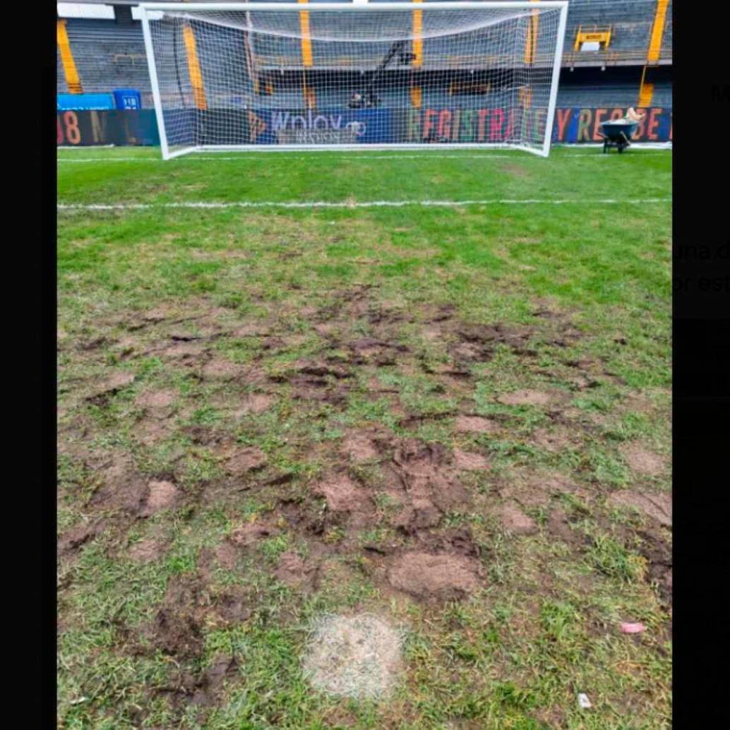 Esta es una de las fotografías que se ha compartido en redes sociales que muestra el estado de uno de los arcos del estadio El Campín. FOTO TOMADA X@C8Benavides