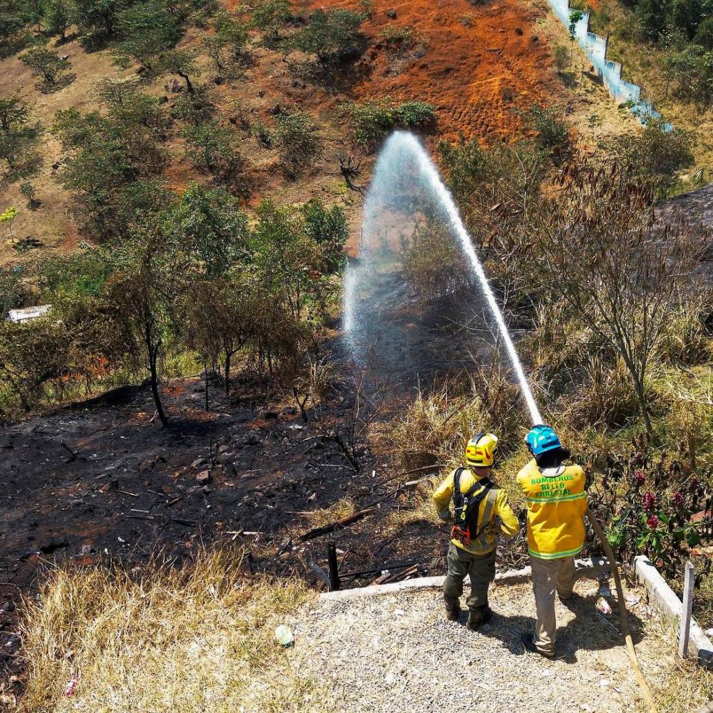 Ante las alertas emitidas por el Ideam, se le hace recomendaciones a los organismos de socorro que estén preparados para atender cualquier emergencia forestal en los municipios que están enlistados. FOTO: MANUEL SALDARRIAGA