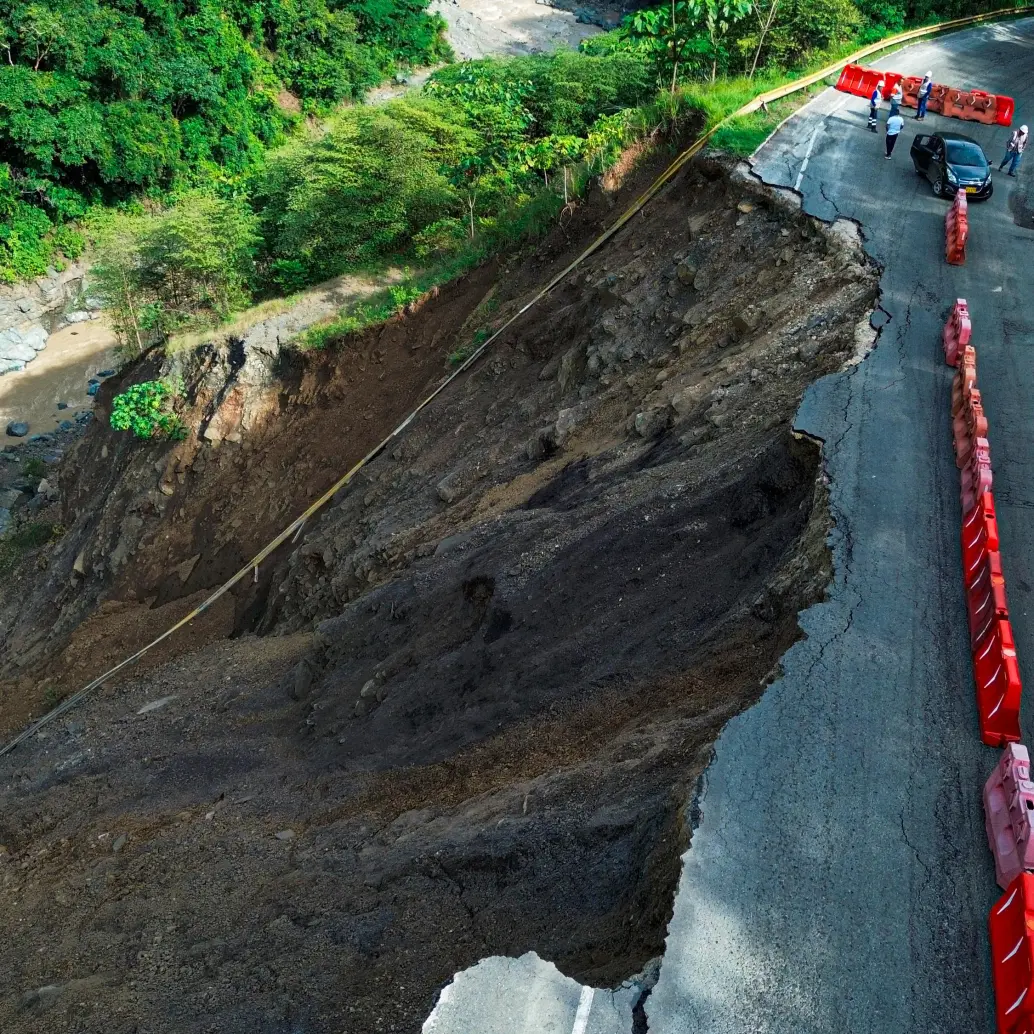 Este es el tramo en el que a un mes y medio de su cierre aún permanece inhabilitado porque apenas van a iniciar las obras. FOTO: MANUEL SALDARRIAGA