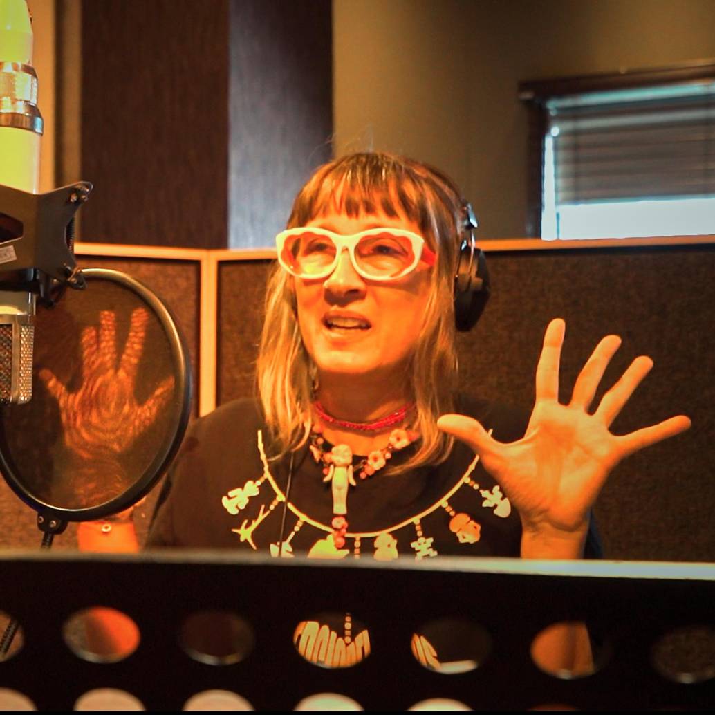 Andrea Echeverri en la grabación de La teta pirata, canción con la que confesó su cáncer de seno. FOTO Colprensa