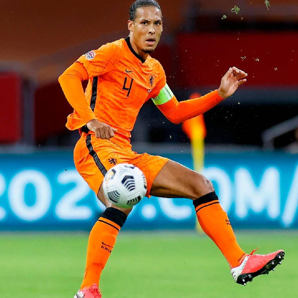 Virgil van Dijk, el hombre líder en zona defensiva de Países Bajos. FOTO: AFP