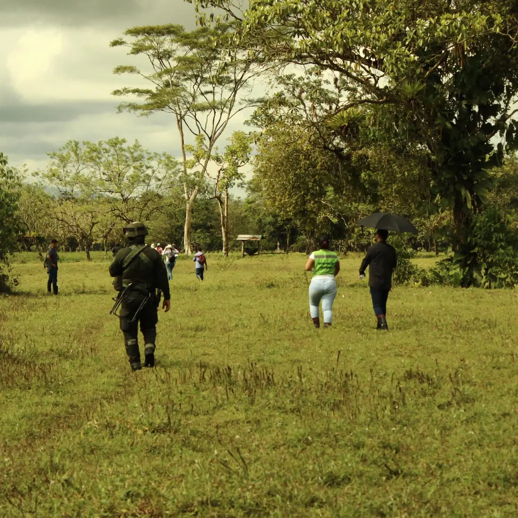 La desalentadora situación se reporta en varios municipios de Antioquia. Según la Fundación Forjando Futuros, en 37 municipios no se registra ni una sola sentencia de restitución; municipios como Medellín y Murindó son ejemplos claros del poco avance en la restitución de tierras en el departamento. FOTO: cortesía Forjando Futuros