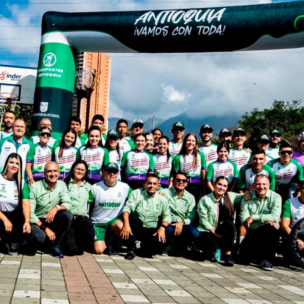 El Orgullo Paisa suma 32 años de fundación. FOTO JAIME PÉREZ