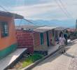 Las casas incluidas en el litigio fueron construidas en una franja que dejó la construcción de la carretera entre Damasco y La Pintada. FOTO: CORTESÍA