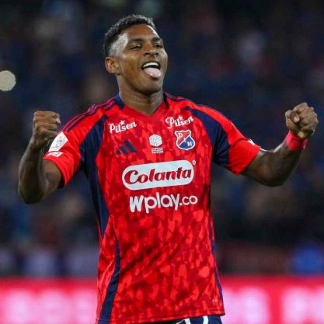 Brayan León además de marcar ante Fortaleza asistió en los otros dos goles de Francisco Fydriszewski y Francisco Chaverra. FOTO MANUEL SALDARRIAGA 