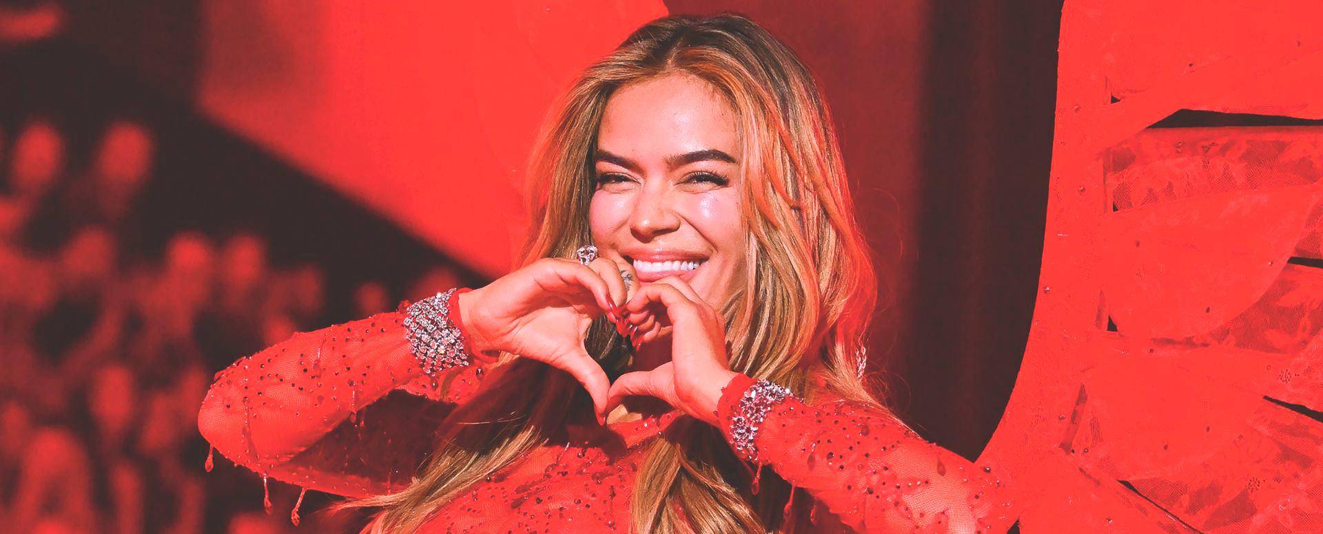 Karol G es hoy una de las figuras musicales más representativas del país. Su conexión con lo local y su empoderamiento femenino han atraído a millones de turistas. Foto: Getty images