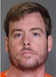 Jake O’Brien Bigoni fue arrestado en Plano, Texas. FOTO: Policía de Plano, Texas- Estados Unidos