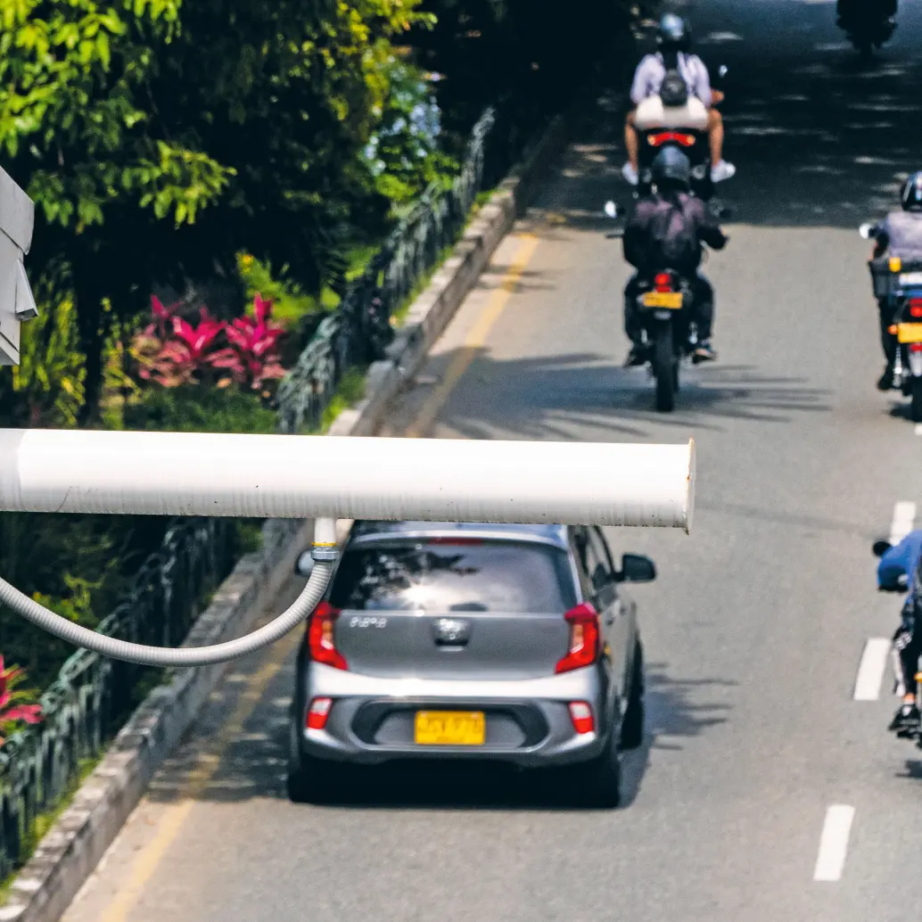 Medellín tiene actualmente 40 cámaras y 70 puntos habilitados para instalarlas. FOTO: JULIO CÉSAR HERRERA