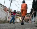 En Medellín, cerca del 60% de los desplazados son víctimas de grupos delincuenciales, denunció la Personería. FOTO: ARCHIVO EC