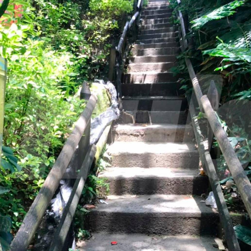 Apuñalado en escalas de Aures /FOTO: LAURA ROSA JIMÉNEZ