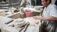 Aunque han disminuido los talleres de cerámica, la tradición se mantiene intacta. Foto: Camilo Suárez