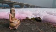 El río Yamuna que cuenta con una extensión de 1.376 kilómetros (855 millas) es uno de los más contaminados del mundo. Foto: Getty