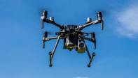 La alcaldía de Envigado decidió alquilar los drones con una empresa experta en este tipo de tecnologías para hacer la prueba poloto que está en curso. Foto Juan Antonio Sánchez Ocampo