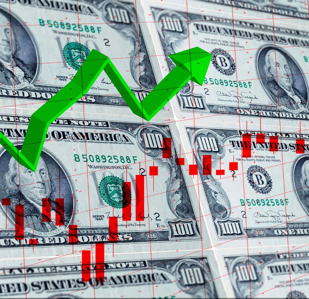 El precio del petróleo se mantiene sobre US$100 por barril, presionando la inflación y las decisiones de los bancos centrales. FOTO Depositphotos