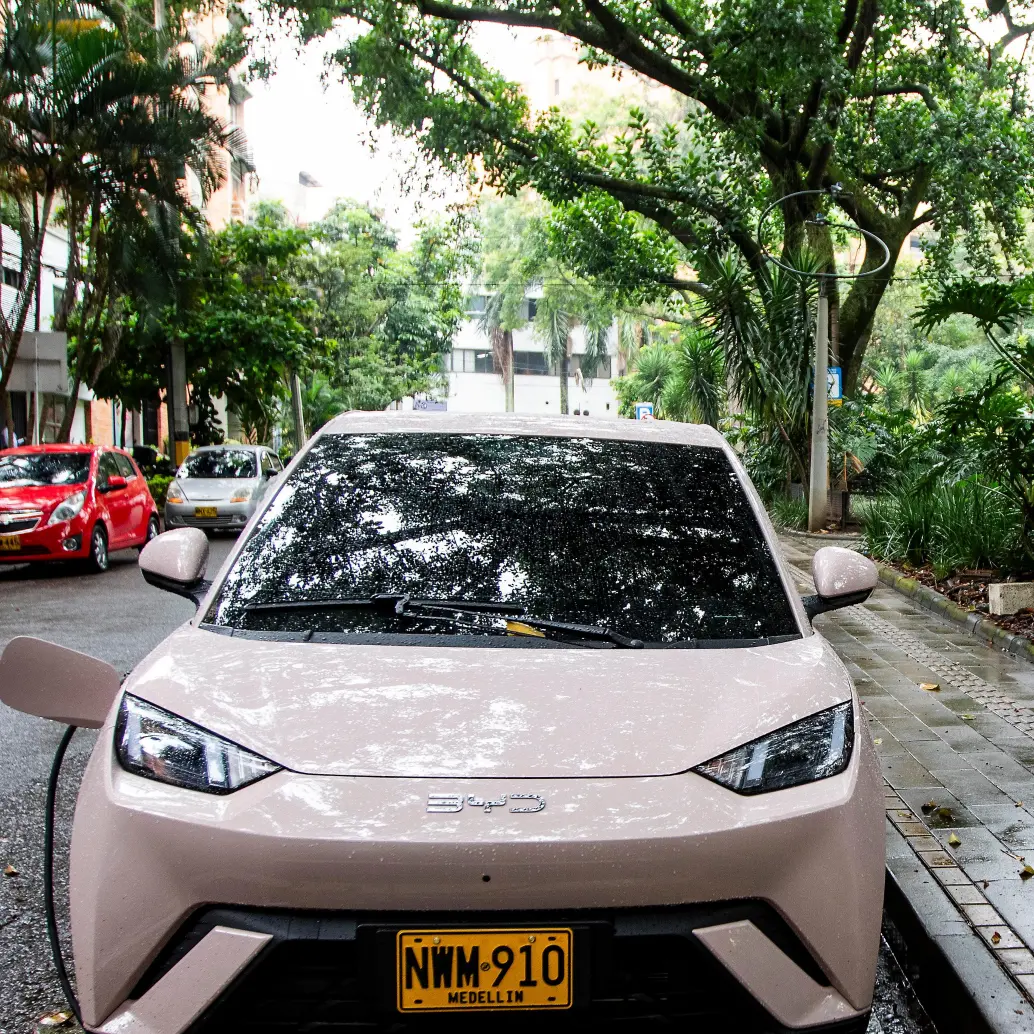 Durante febrero la venta de vehículos de la marca BYD creció 71,4% en Antioquia. FOTO Julio César Herrera