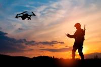 Organizaciones humanitarias alertaron sobre la situación afirmando que próximamente se podría librar una guerra entre ilegales con drones en Antioquia. FOTO: GETTY