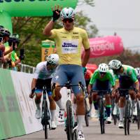 Cuatro de cuatro para Wílmar Paredes, quien volvió a ganar en la Vuelta a Colombia en medio de la tragedia