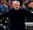 José Mourinho, de 62 años de edad, llegó al equipo turco en 2024. FOTO AFP