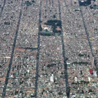 Aumentar las zonas de espacio público es una de las metas del Plan de Ordenamiento Territorial (POT), que este año se está modificando en el Concejo de Medellín FOTO Manuel Saldarriaga