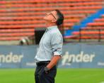 El técnico Juan Carlos Osorio durante uno de los partidos del América este semestre. FOTO DIMAYOR