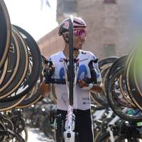 Nairo Quintana dejó huella en el ciclismo y en su despedida como profesional recibió varios homenajes tras su gran trayectoria. FOTO: X-MOVISTAR