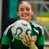 La Selección Colombia femenina sub 17 viajó este martes a Paraguay para disputar el Sudamericano de la categoría que arranca este 24 de abril y va hasta el 5 de mayo. FOTO CORTESÍA FCF