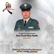 El sargento viceprimero Elver Yesid Pérez Pardo nació en Bogotá y llevaba 20 años de carrera, según el Ejército. FOTO Tomada de @COMANDANTE_EJC