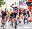 Jasper Philipsen festejando su triunfo en la etapa 8 de la Vuelta España. FOTO @LAVUELTA