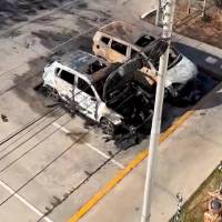 Así terminó el vehículo del árbitro venezolano Yender Herrera en el parqueadero de Maracay, la ciudad donde vive. Foto: tomada del x de @VVperiodistas_