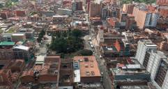 Un veterano que busca lograr la alcaldía en su tercer intento y una novata en la política son los que más suenan para tomar las riendas en Caldas. FOTO MANUEL SALDARRIAGA