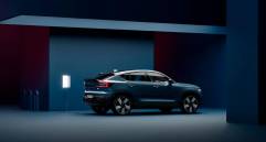 El diseño del vehículo brinda mayor aerodinámica y autonomía a través de una menor resistencia del aire. Conserva las características estéticas de Volvo con perfiles futuristas. FOTO cortesía volvo
