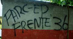 Grafiti intimatorio de las disidencias de las Farc en el Norte de Antioquia. FOTO: Camilo Suárez