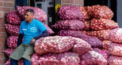 La inflación en Colombia habría vuelto a acelerarse en abril de 2026, impulsada principalmente por el aumento en alimentos, servicios y tarifas reguladas, según estimaciones de Grupo Cibest. FOTO EL COLOMBIANO