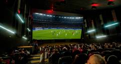 Un buen plan para este mundial es ir a ver los partidos en una sala de cine. FOTO Camilo Suárez
